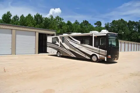 The Bus Barn RV and Boat Storage photo 2