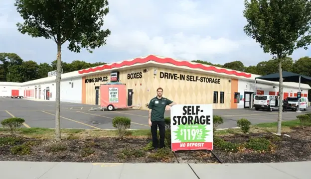Self-Storage at U-Haul, RV storage in East Patchogue