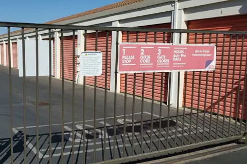Public Storage photo 2