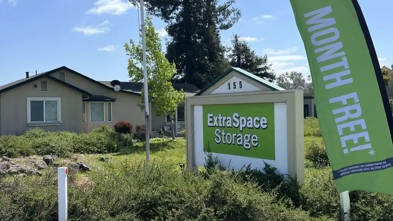 Extra Space Storage, RV storage in Sonoma