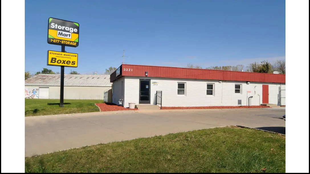 StorageMart, RV storage in Des Moines