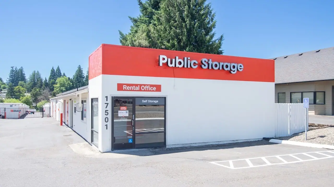 Public Storage, RV storage in Milwaukie