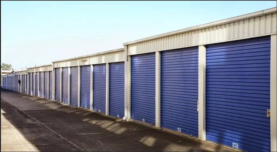 Arrow Self Storage, RV storage in Reading