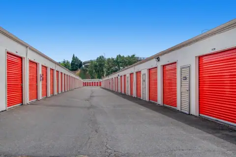 Public Storage photo 3