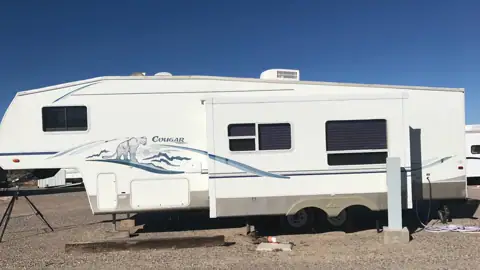 COTTONWOOD RV & MH PARK-- PLUS RV STORAGE in Española, NM