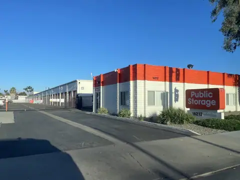 Public Storage photo 2
