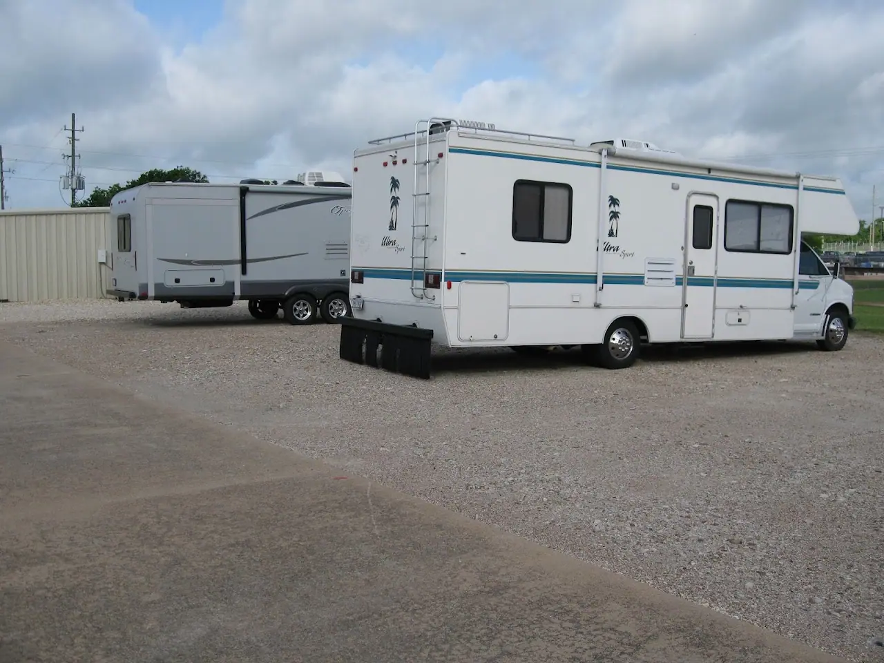 Royal Storage of Pattison, RV storage in Pattison