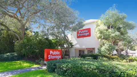 Public Storage photo 2