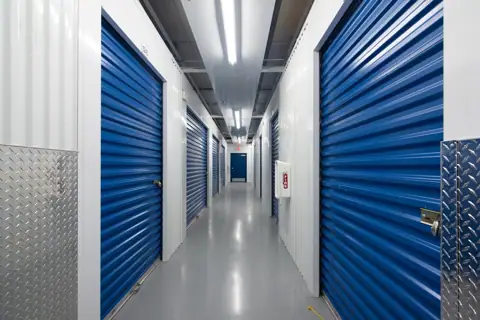 Public Storage photo 3
