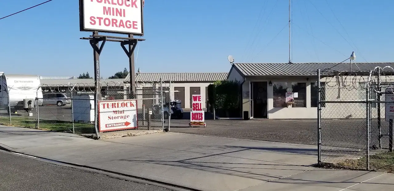 Turlock Mini Storage, RV storage in Turlock