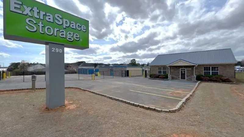 Extra Space Storage, RV storage in Huntsville