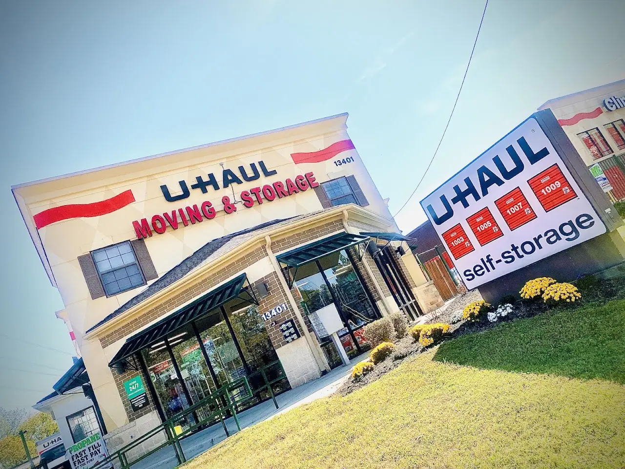 Self-Storage at U-Haul, RV storage in Pineville