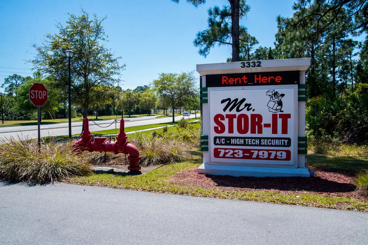 Mr. Stor It, RV storage in Palm Bay