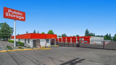 Public Storage in Gresham, OR