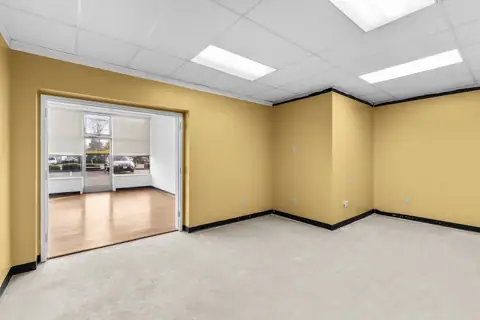 Prime Commercial photo 2