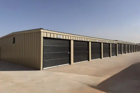 Mustang Storage photo 2