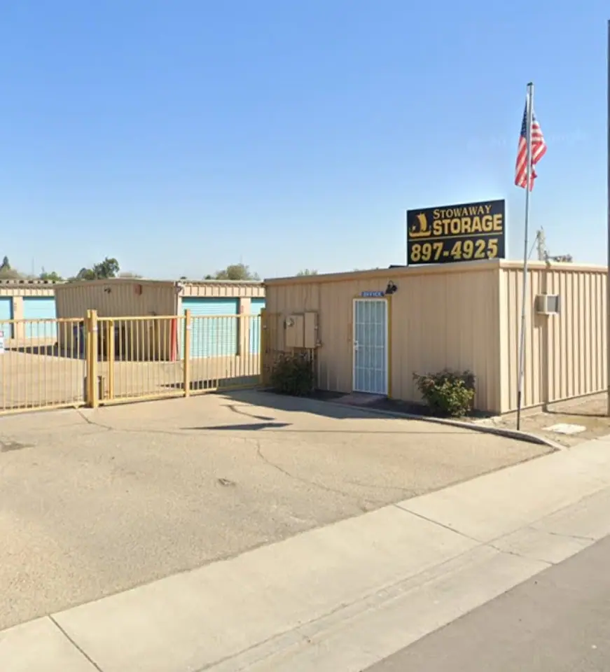 Stowaway Storage, RV storage in Kingsburg