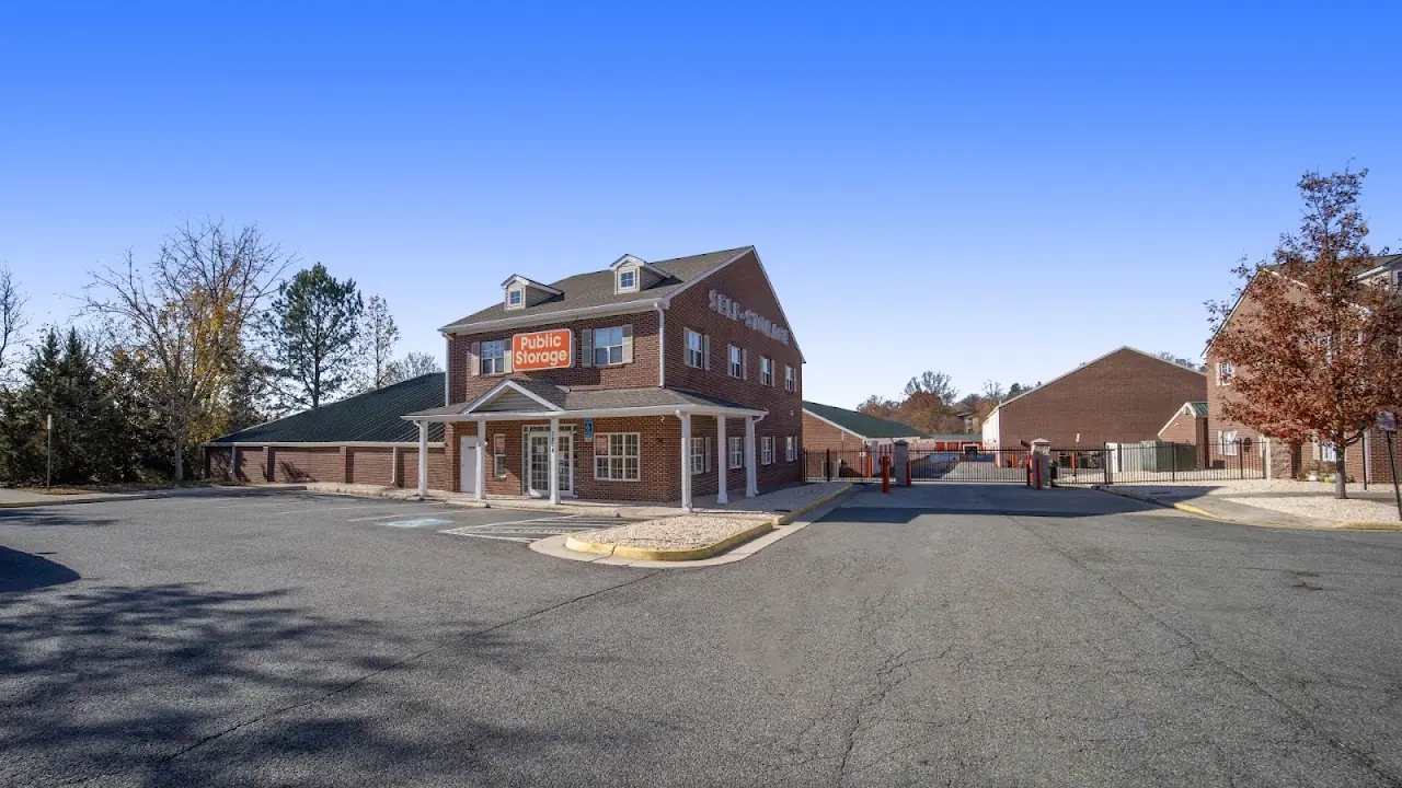 Public Storage, RV storage in Alexandria