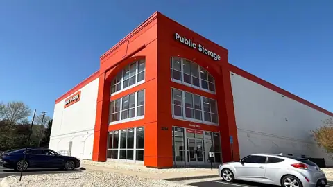 Public Storage photo 2
