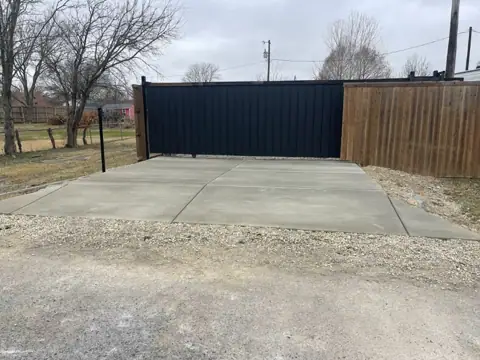 Rosebud Court RV & Car Storage in McKinney, TX