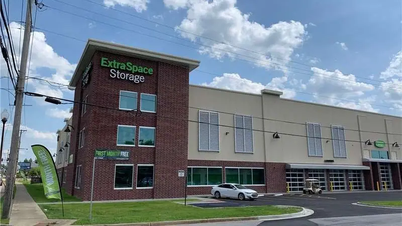 Extra Space Storage, RV storage in Louisville