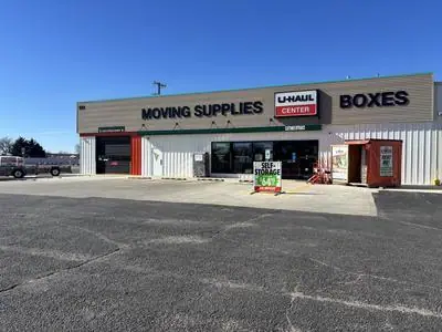 Self-Storage at U-Haul, RV storage in Edmond