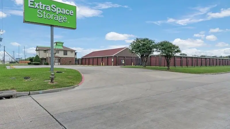 Extra Space Storage, RV storage in Baytown