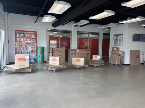 Public Storage photo 2