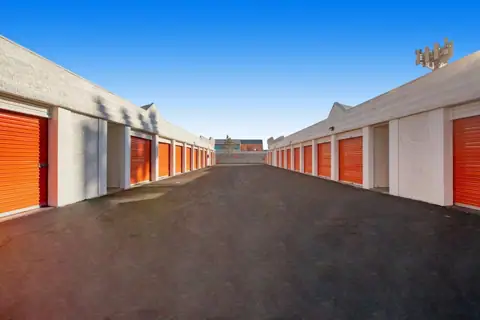 Public Storage photo 2