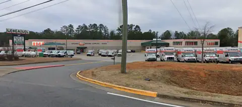 Self-Storage at U-Haul in Kennesaw, GA