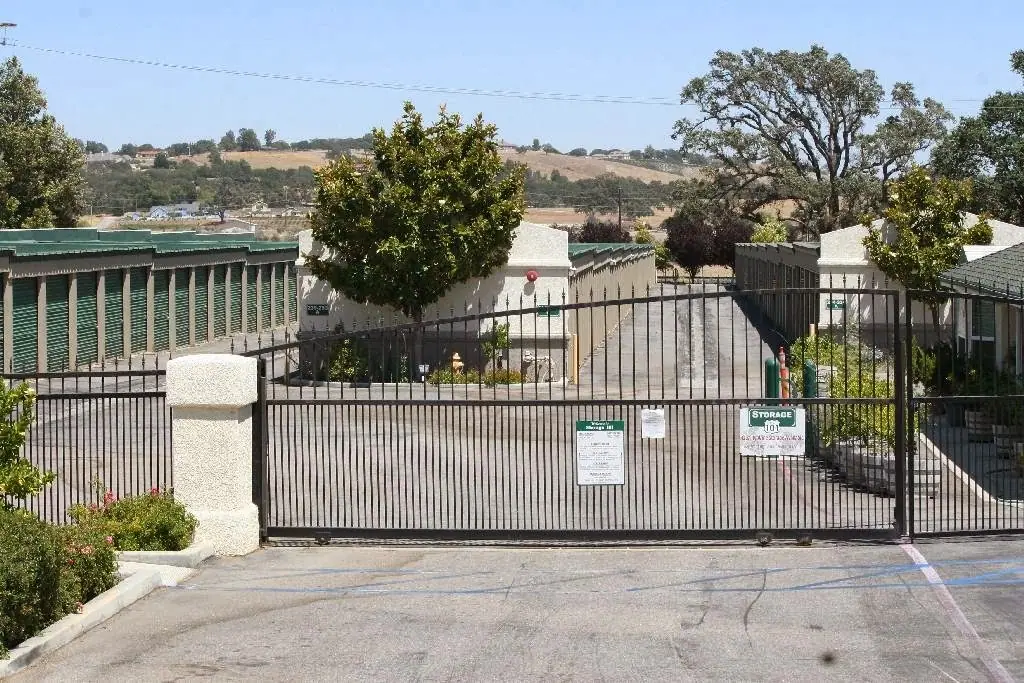 Storage 101, RV storage in Paso Robles