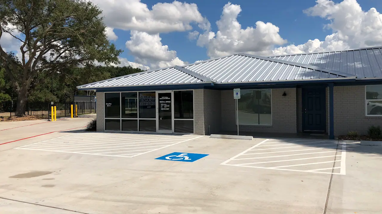 Safe Harbor Boat & RV Storage, RV storage in Cypress