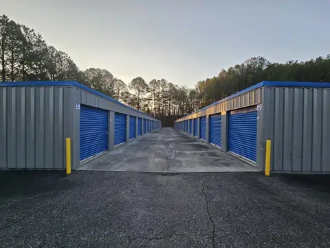 Canton Waleska Self Storage photo 3