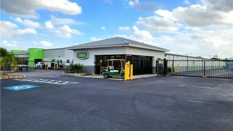 Extra Space Storage in Punta Gorda, FL