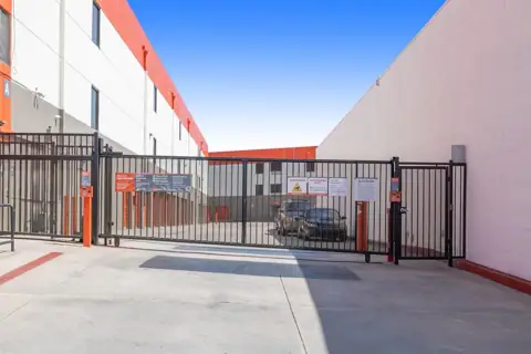 Public Storage photo 2
