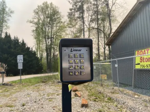 EZ Store It Boat & RV / Climate Controlled SELF Mini Storage photo 3