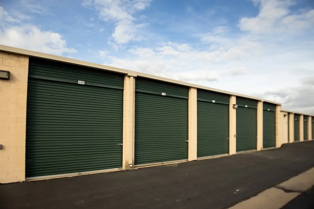 Lock It Up Self Storage, RV storage in Layton