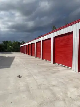 Bus Barn Storage in Pearland, TX