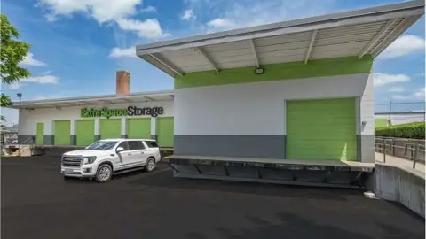 Extra Space Storage in Newton, MA