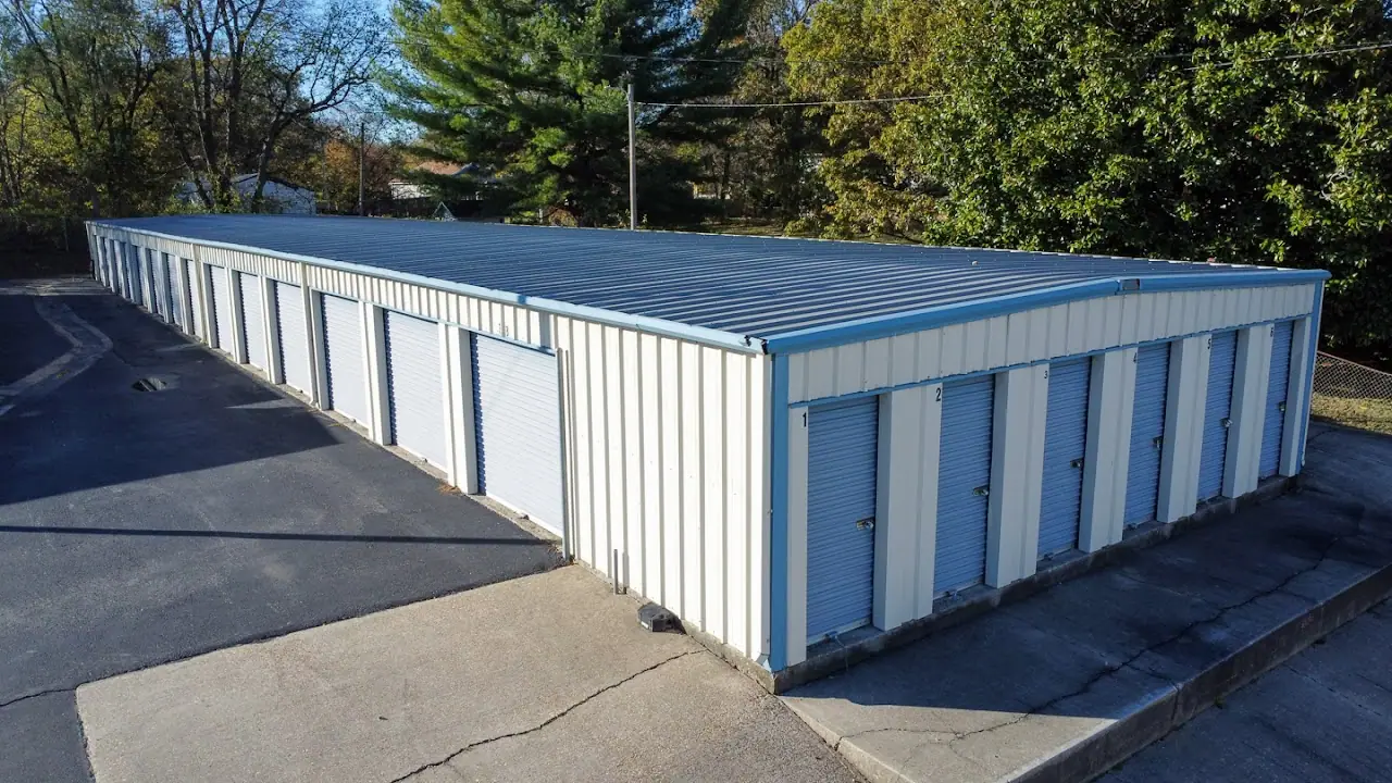 Store It Quick Storage Units In Sikeston, MO, RV storage in Sikeston