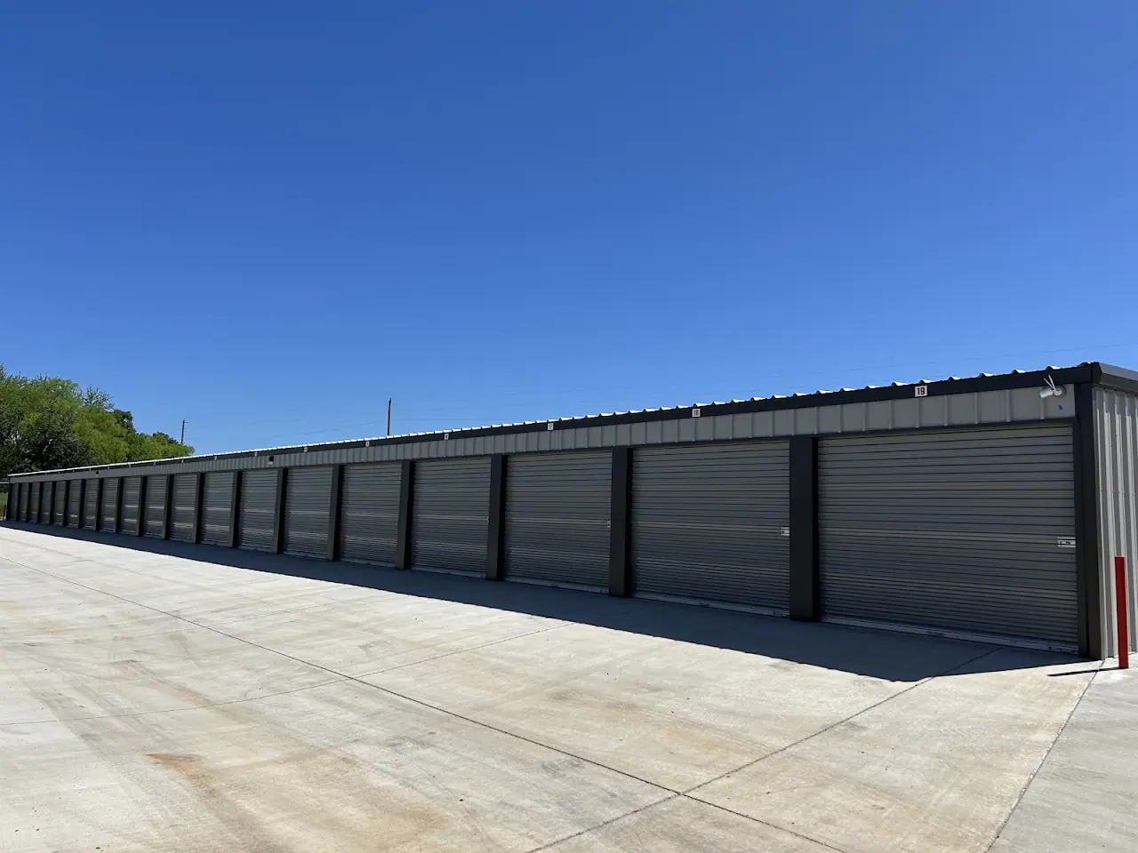 Supreme Storage of Burleson, RV storage in Burleson