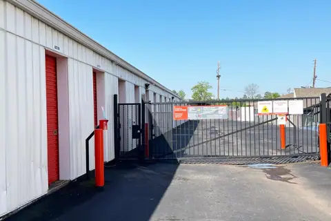 Public Storage photo 2