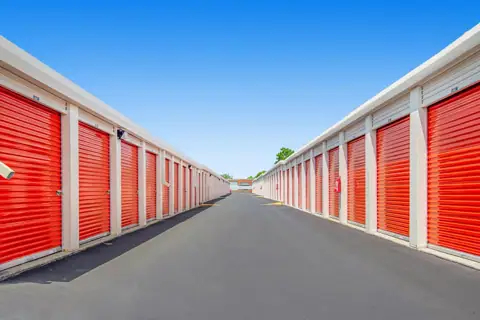 Public Storage photo 2