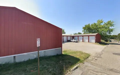 Ewing Street Storage photo 3