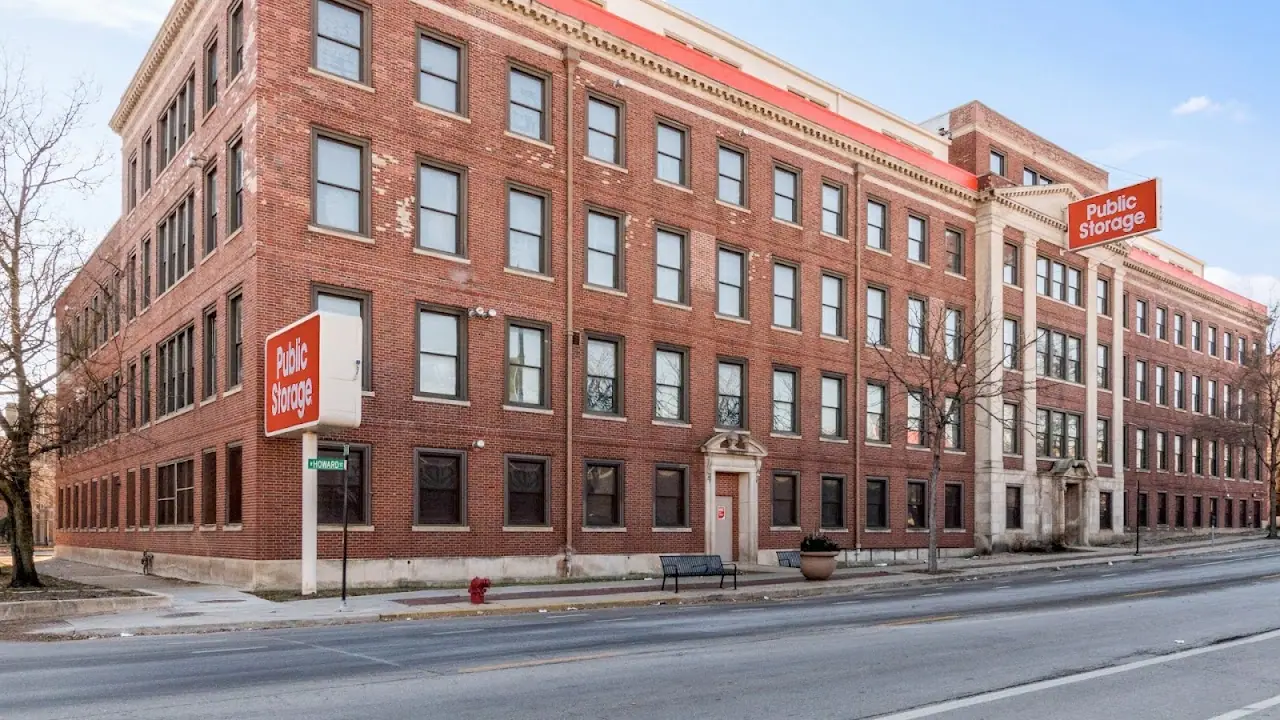 Public Storage, RV storage in Chicago