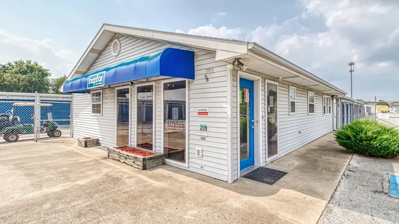 Snapbox Self-Storage, RV storage in Rogers
