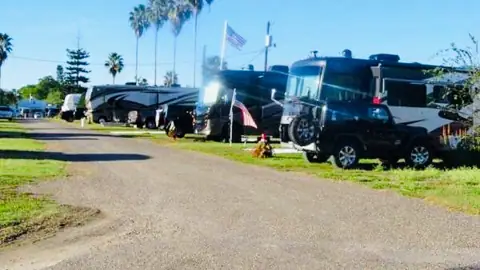 Resaca Bend RV Park photo 2