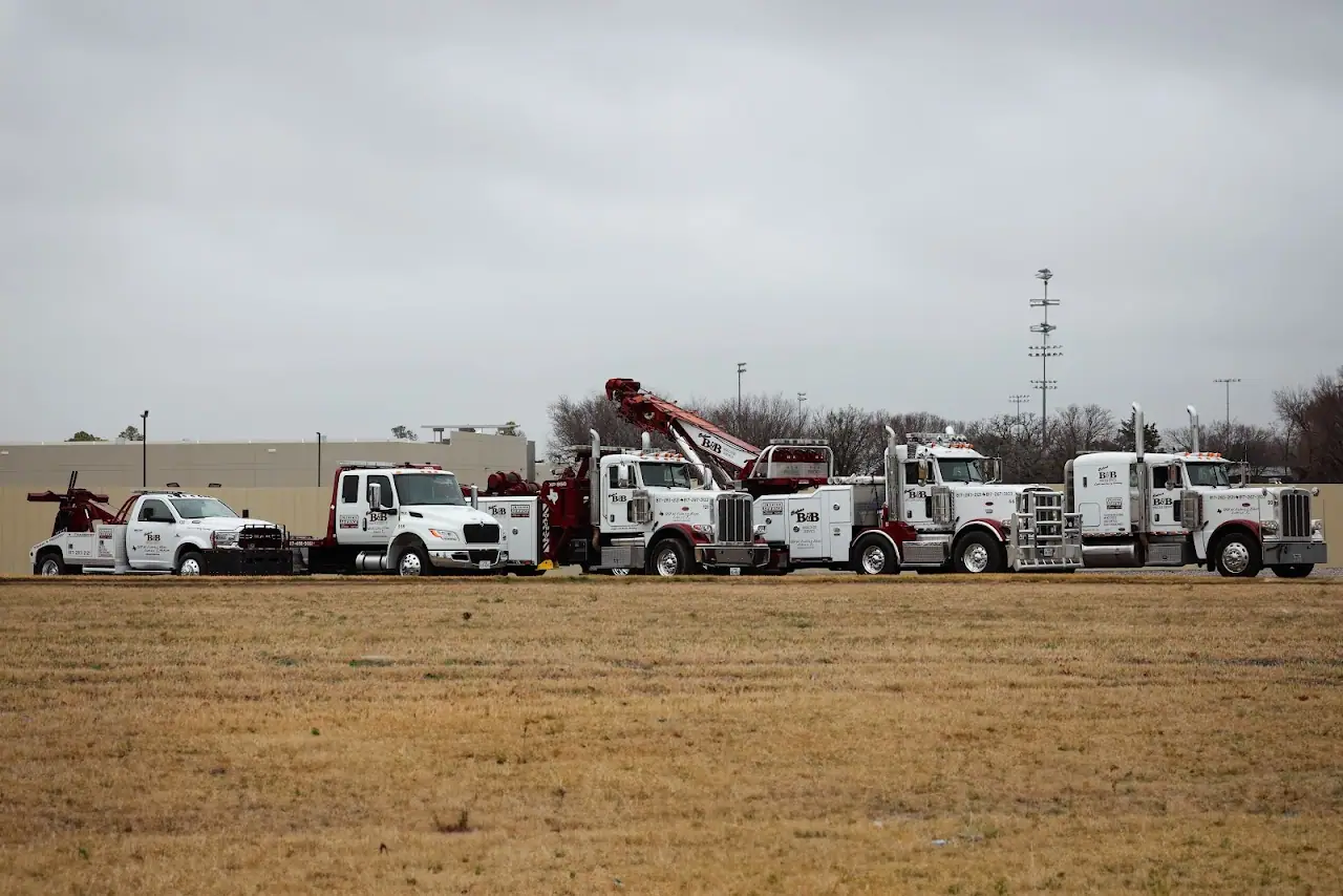 Euless B&B Wrecker Service, RV storage in Euless