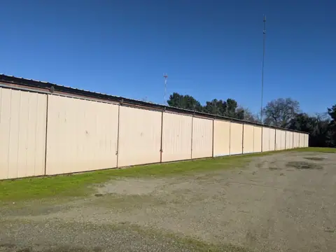 Walnut Grove Storage photo 3