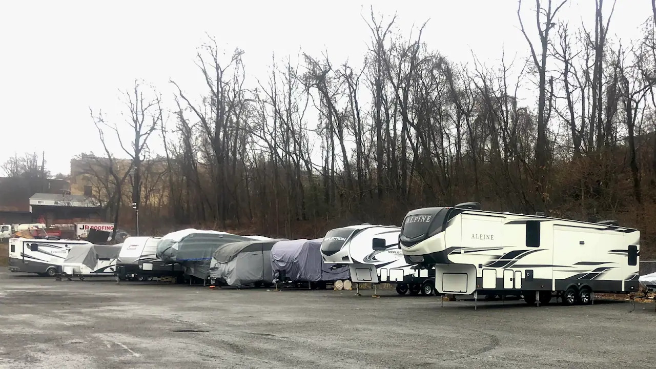 Third Street Storage, RV storage in North Versailles Township